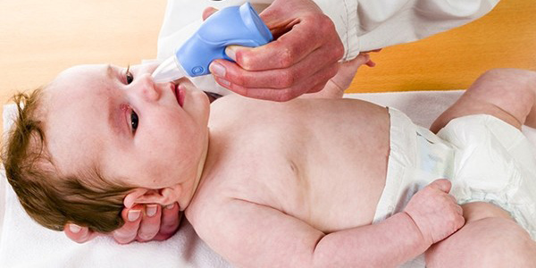 Cách trị nghẹt mũi cho trẻ sơ sinh như thế nào?