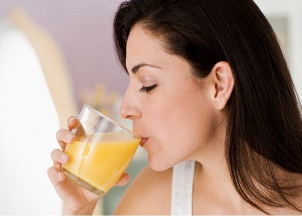 Sử dụng nước ép trái cây thường xuyên với hàm lượng lớn có thể gây ra tiểu đường