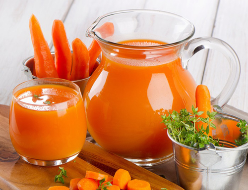 Sử dụng củ cà rốt để chữa bệnh ung thư máu